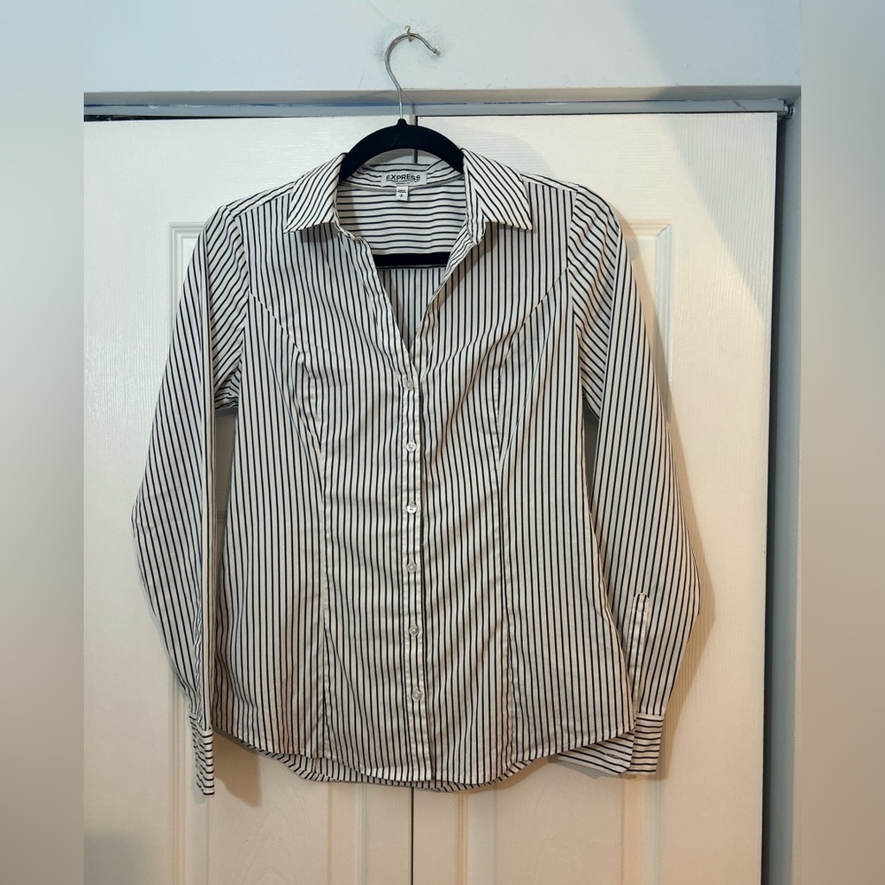 Express Ultimate Essential Striped Button-Down Sh… - image 3